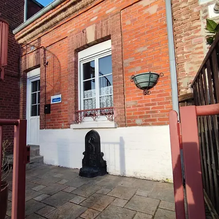 Homestay Tribord, Charmante Maison En Duplex Au Coeur Du Crotoy - Ideale Pour Un Sejour En Baie De Somme